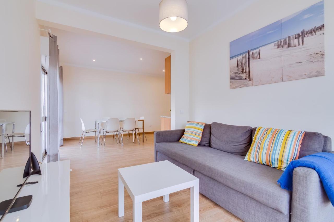 Quarteira 2Br - Near The Beach At Homesbyfc Екстериор снимка